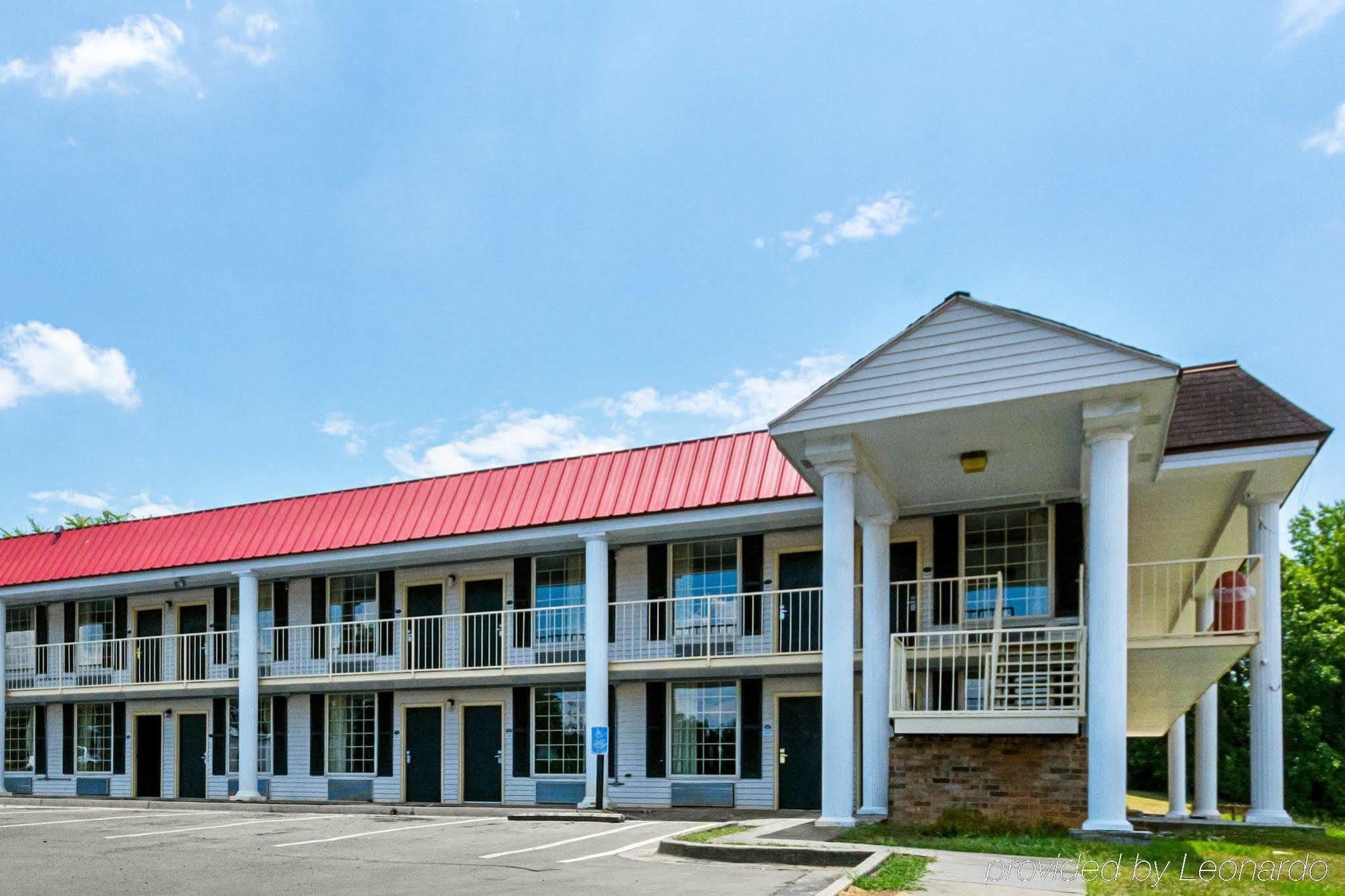 Econo Lodge Inn & Suites Orangeburg Exterior foto