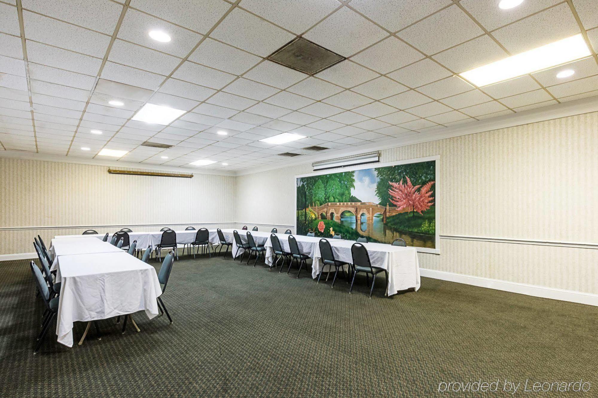 Econo Lodge Inn & Suites Orangeburg Exterior foto